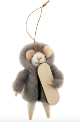 Snowboarding Silas Mouse