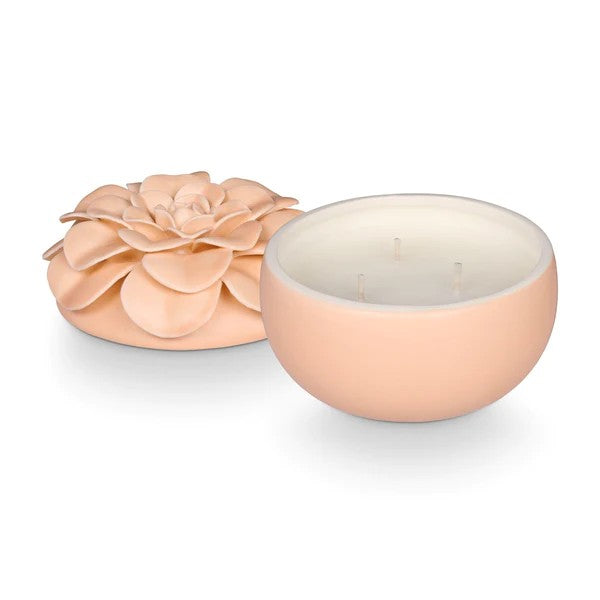 Illume's Candle in ceramic flower